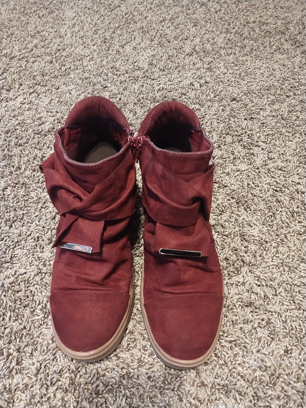 Andrea Women's Ankle Booties Burgundy Suede Size 7. Wedge Heel Boots.